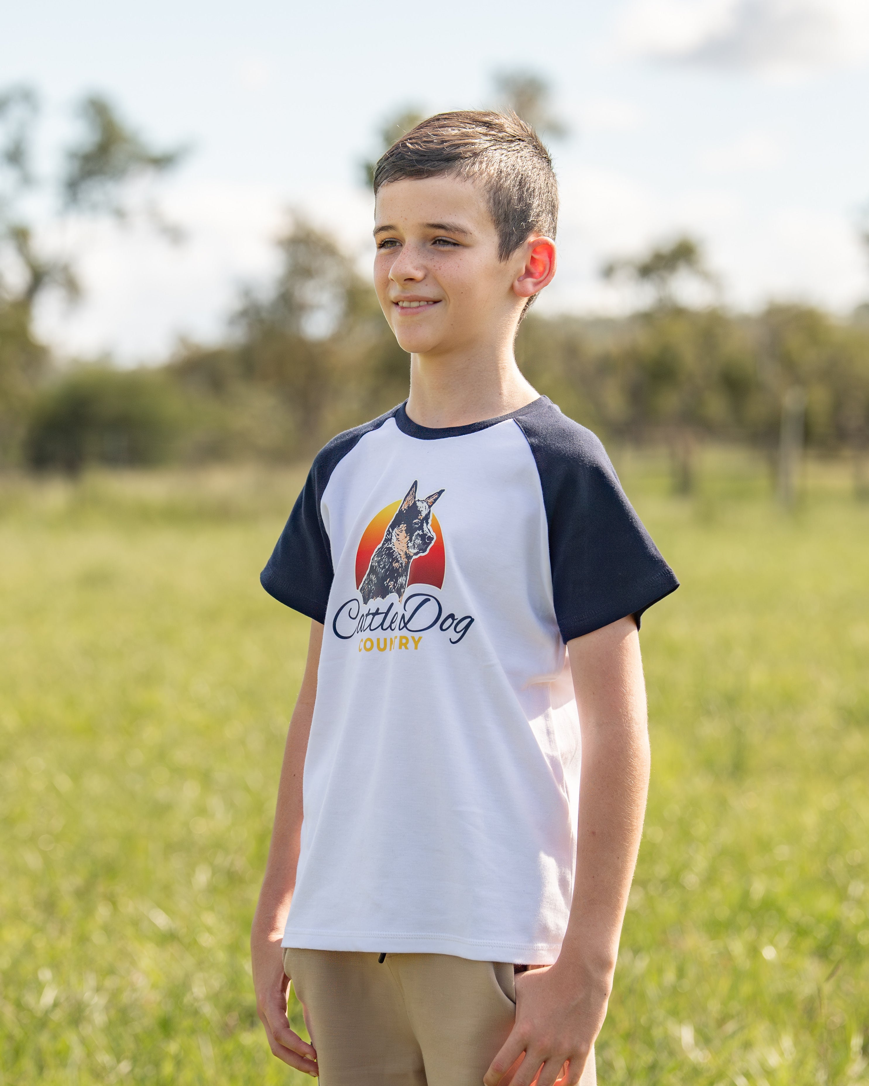 Kids Raglan Tee White Navy