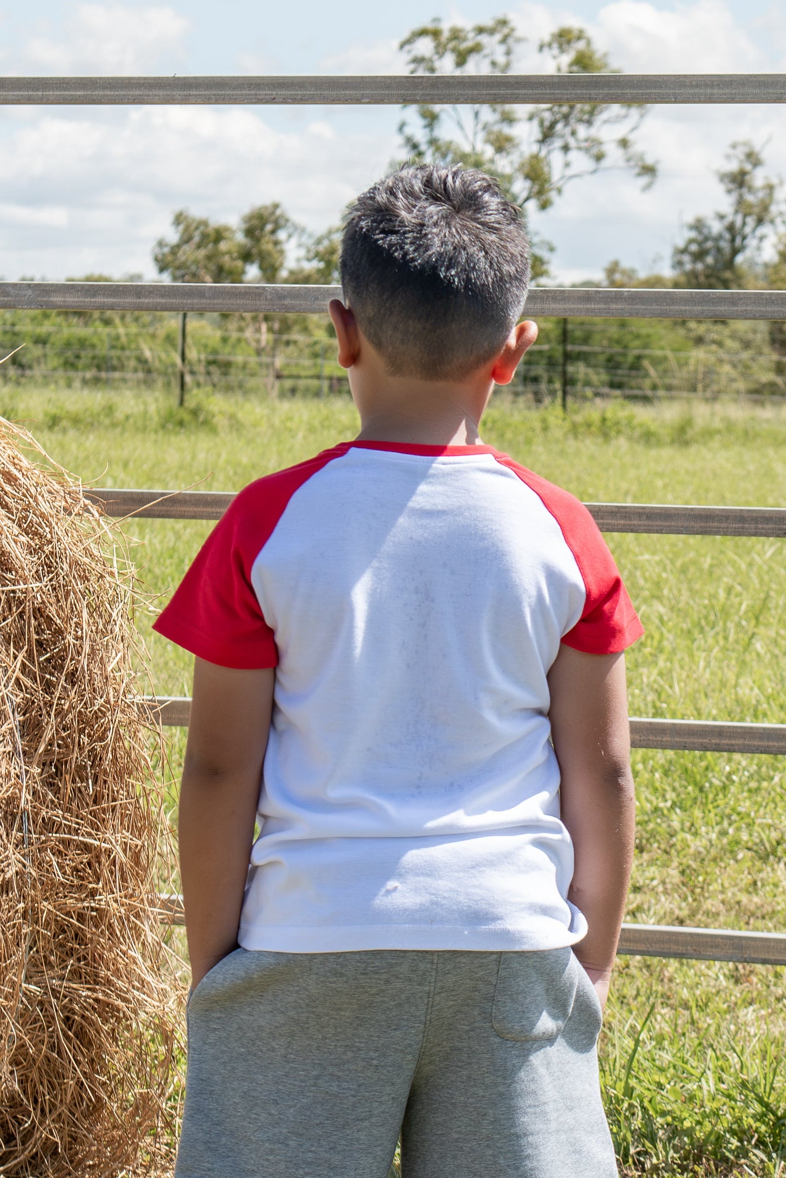 Kids Raglan Tee - Colour White/Red