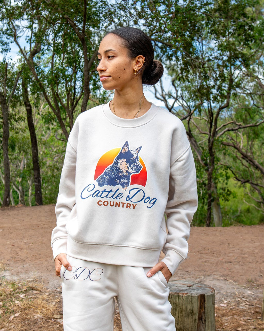 Womens relax crew jumper bone